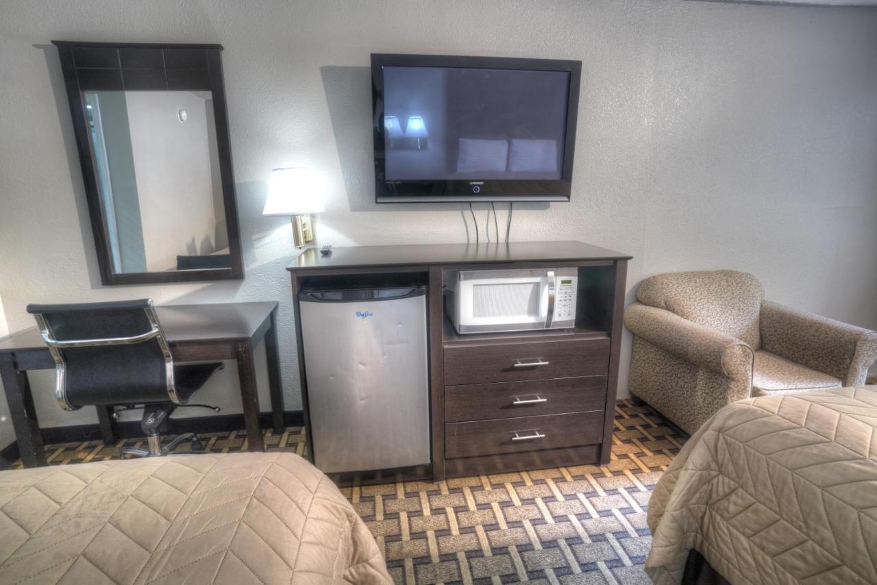 Amerivu Inn & Suites - Helen - Downtown Extérieur photo