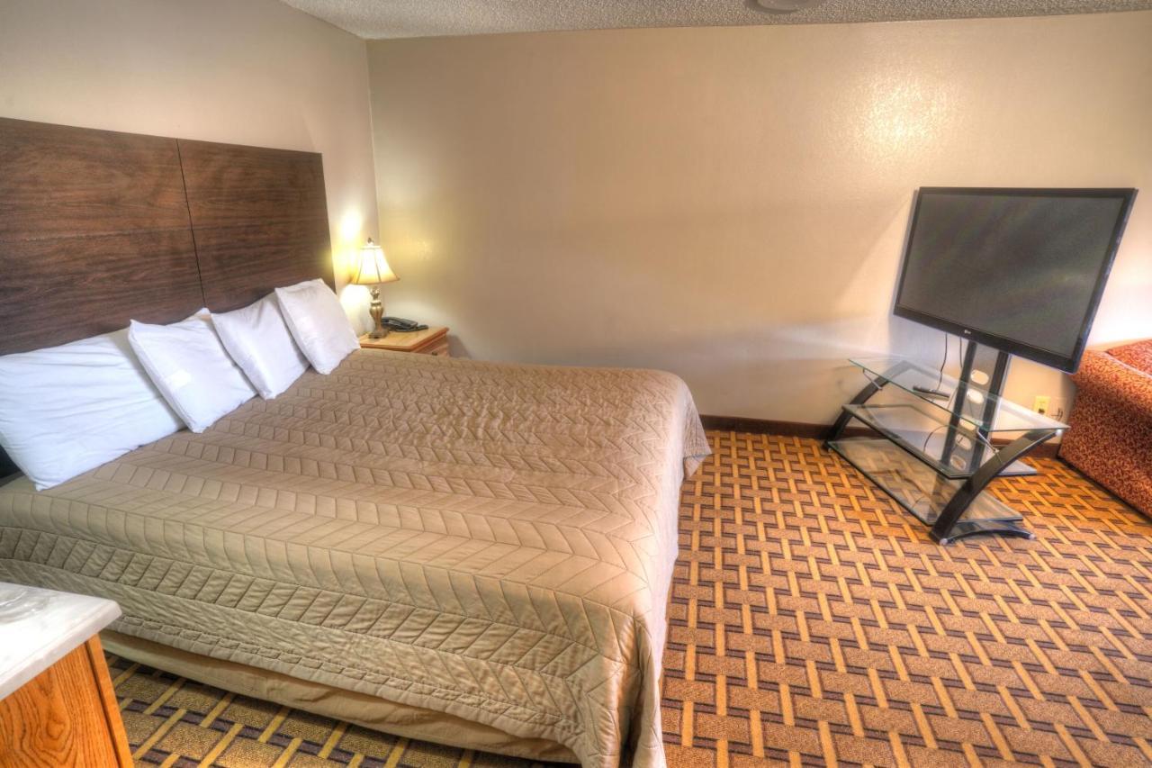 Amerivu Inn & Suites - Helen - Downtown Extérieur photo