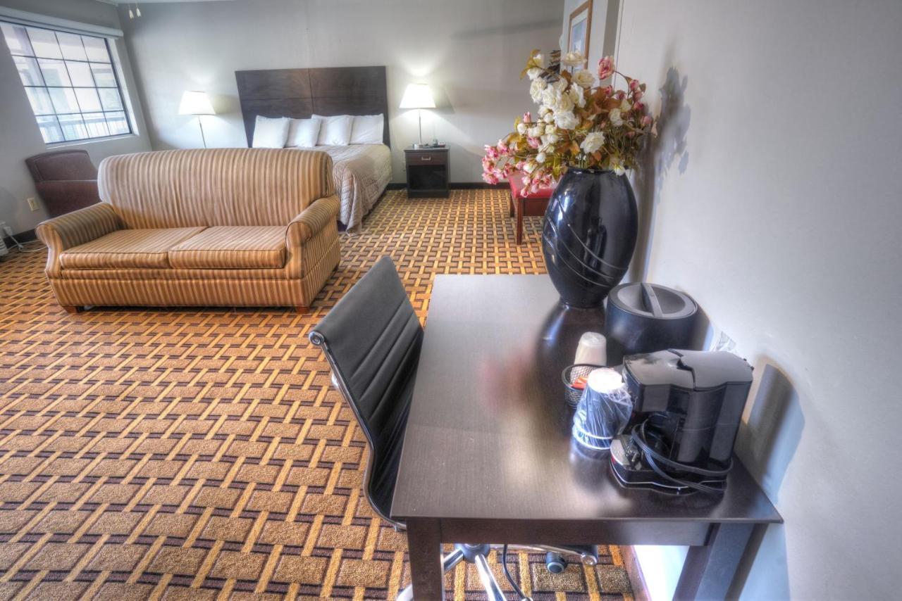 Amerivu Inn & Suites - Helen - Downtown Extérieur photo