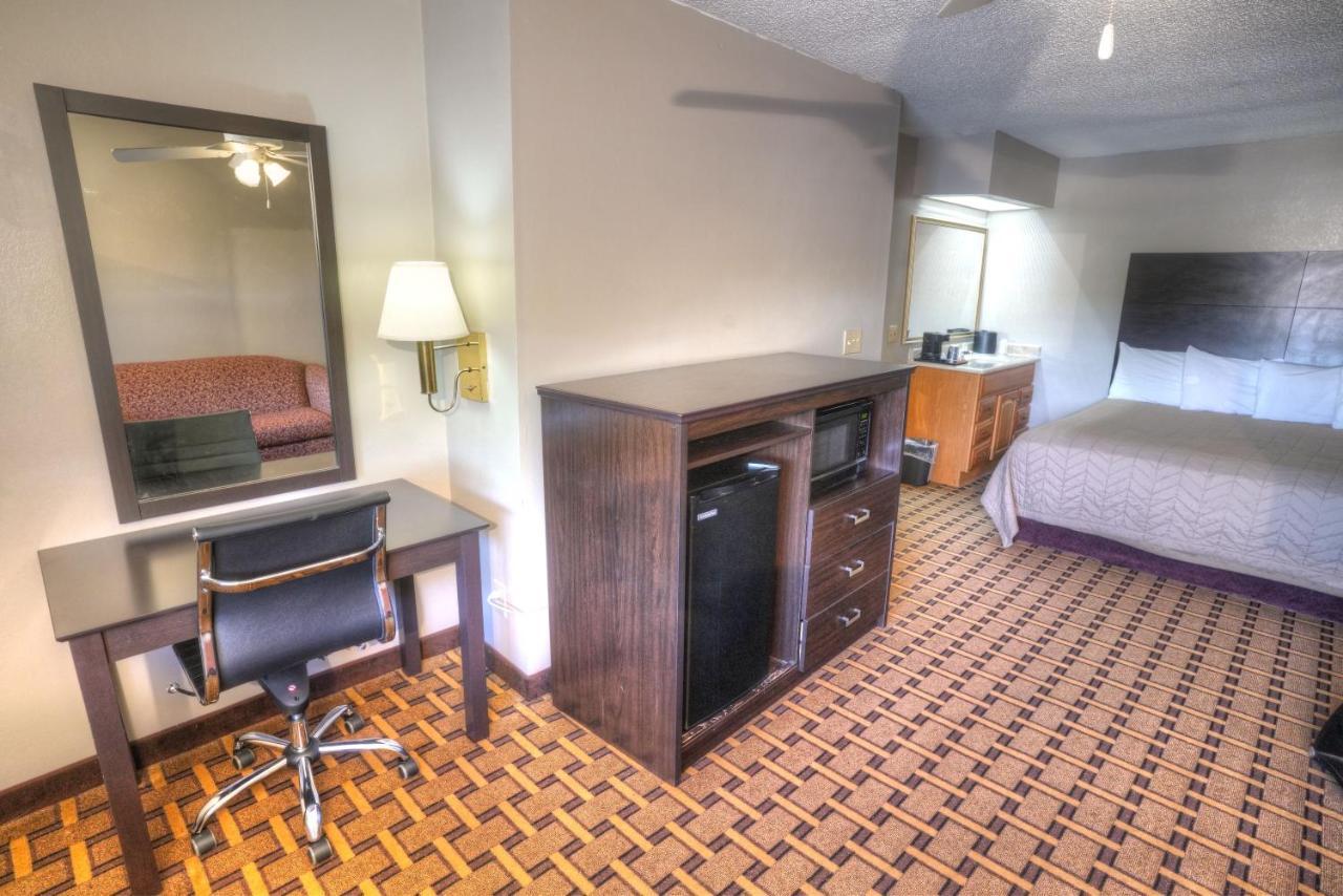 Amerivu Inn & Suites - Helen - Downtown Extérieur photo
