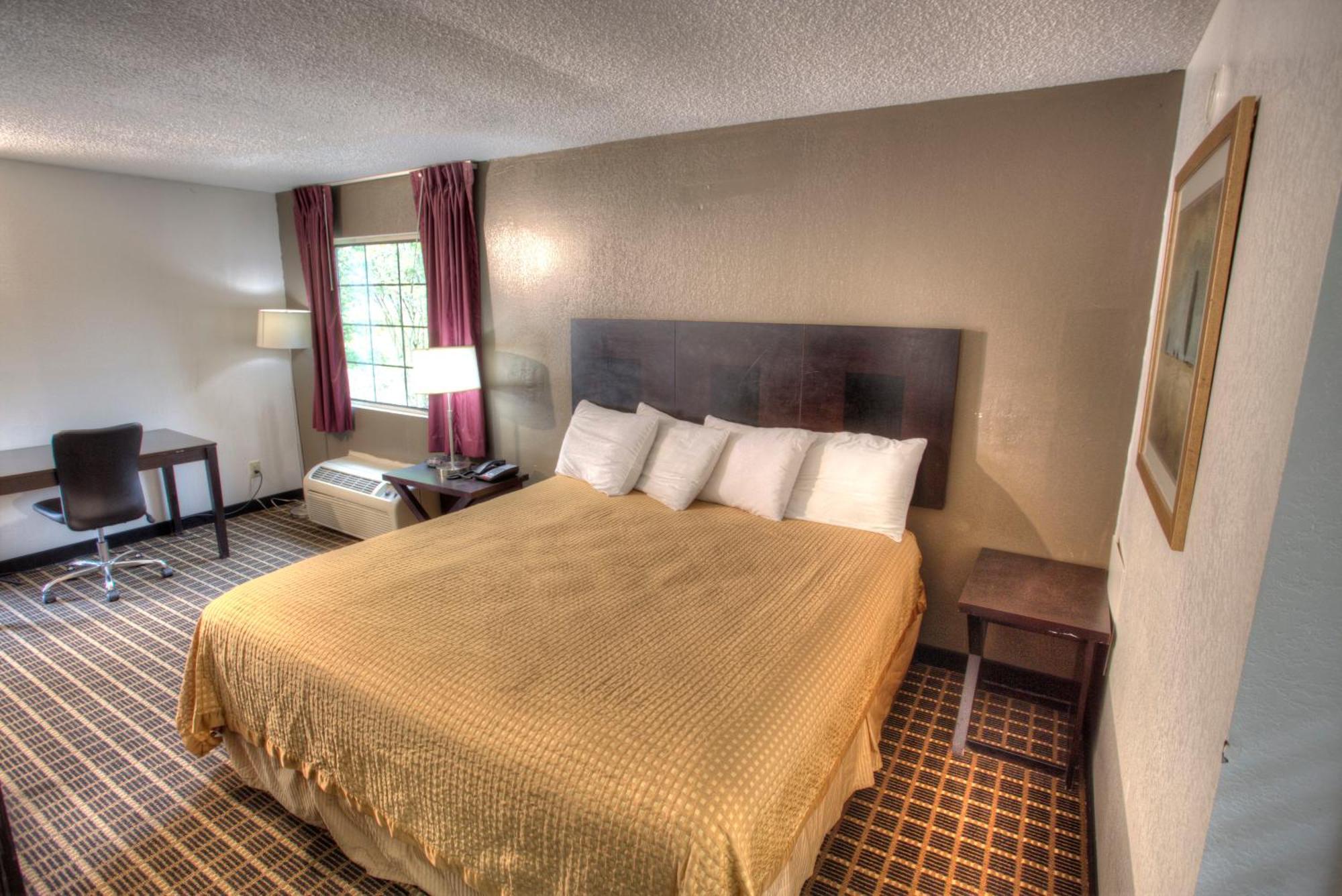 Amerivu Inn & Suites - Helen - Downtown Extérieur photo