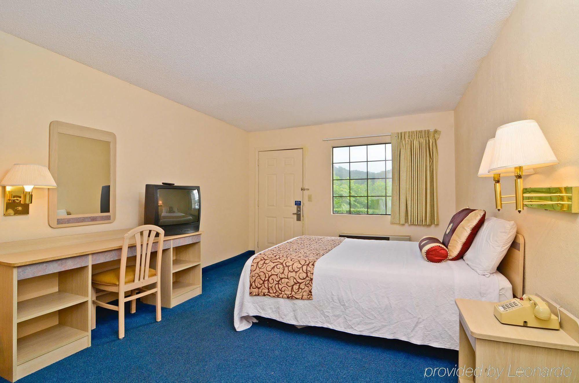 Amerivu Inn & Suites - Helen - Downtown Chambre photo